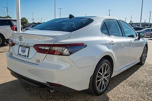 2024 Toyota Camry XLE