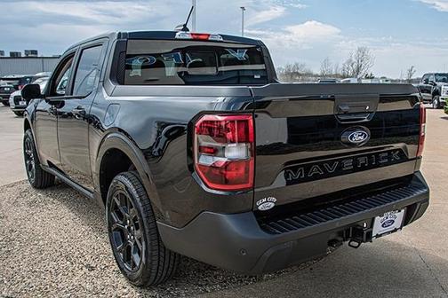 Shadow Black 2026 Ford Maverick Lariat