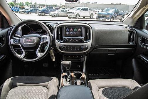 Cardinal Red 2015 GMC Canyon SLE