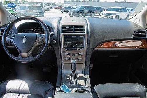 2013 Lincoln MKX Base