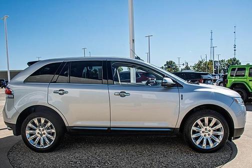2013 Lincoln MKX Base