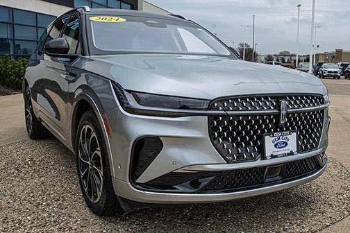 2024 Lincoln Nautilus Reserve