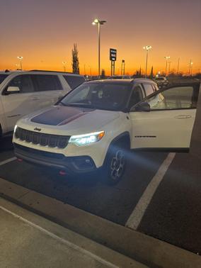 2022 Jeep Compass Trailhawk