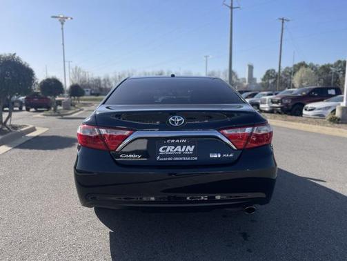 2017 Toyota Camry Hybrid XLE