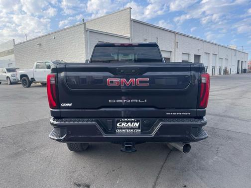 2025 GMC Sierra 2500 Denali