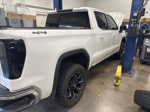 2020 GMC Sierra 1500 SLE