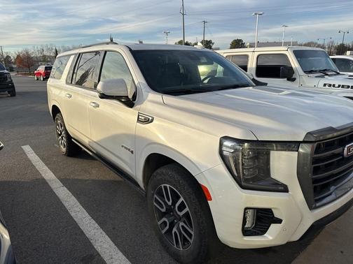 2024 GMC Yukon XL AT4