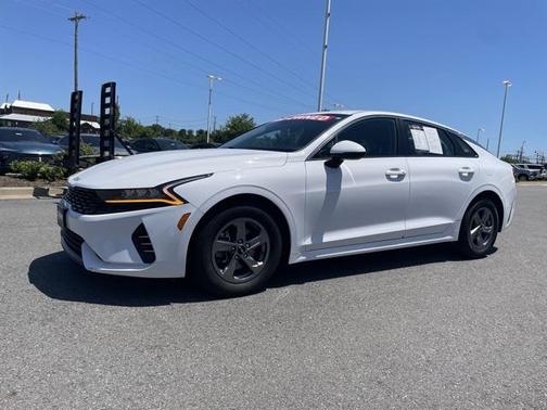 2022 Kia K5 LXS