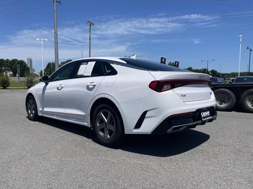 2022 Kia K5 LXS