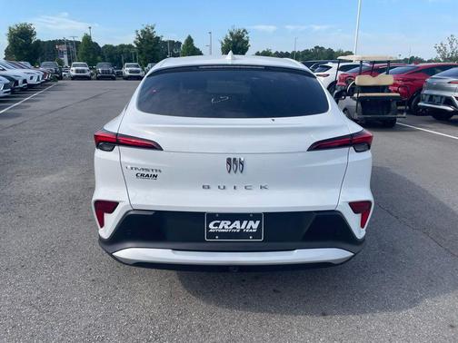Summit White 2026 Buick Envista Preferred FWD
