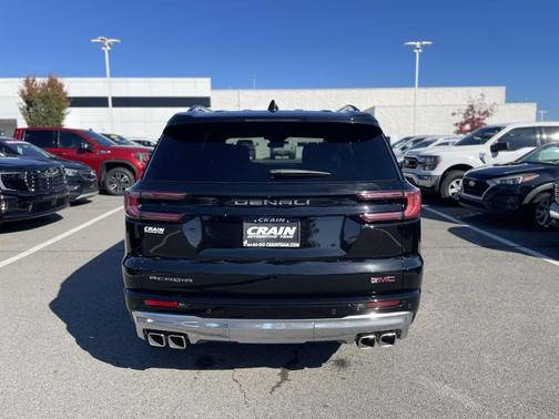 2025 GMC Acadia Denali