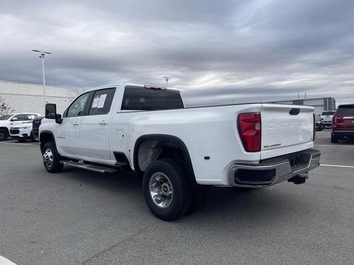 2023 Chevrolet Silverado 3500 LT