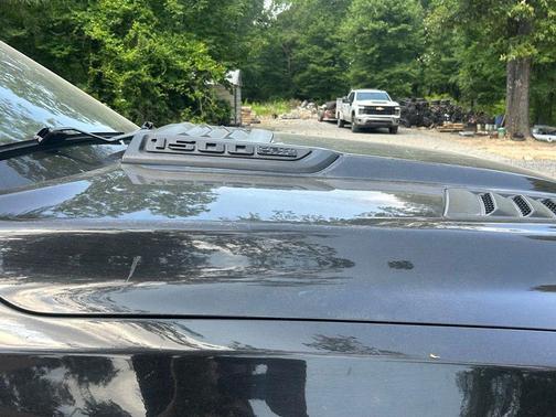 Diamond Black Crystal Pearlcoat 2019 RAM 1500 Rebel