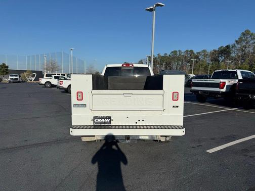 2022 RAM 3500 Tradesman Crew Cab 4x4 8' Box