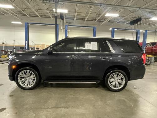 2022 Chevrolet Tahoe 4WD High Country