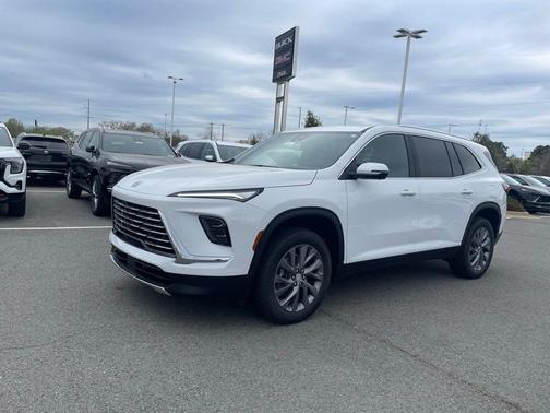 summit white 2026 Buick Enclave Preferred