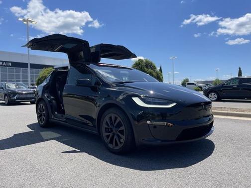 2022 Tesla Model X Plaid Tri Motor All-Wheel Drive