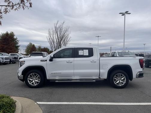 2023 GMC Sierra 1500 SLT