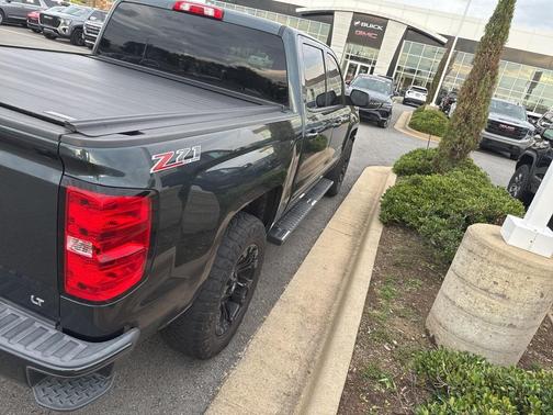 2017 Chevrolet Silverado 1500 2LT