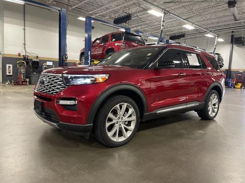 2022 Ford Explorer Platinum