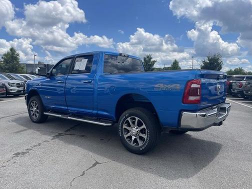2020 RAM 2500 Big Horn Crew Cab 4X4 6'4' Box