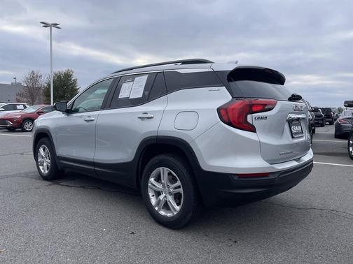 2021 GMC Terrain SLE