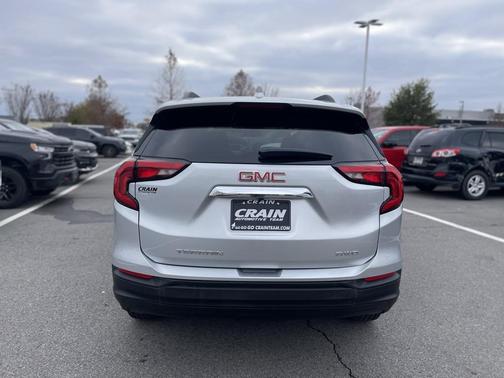 2021 GMC Terrain SLE