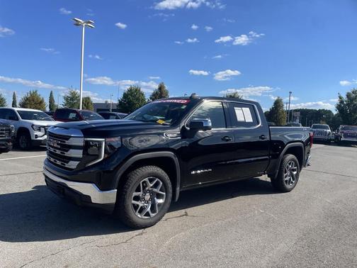 2025 GMC Sierra 1500 SLE