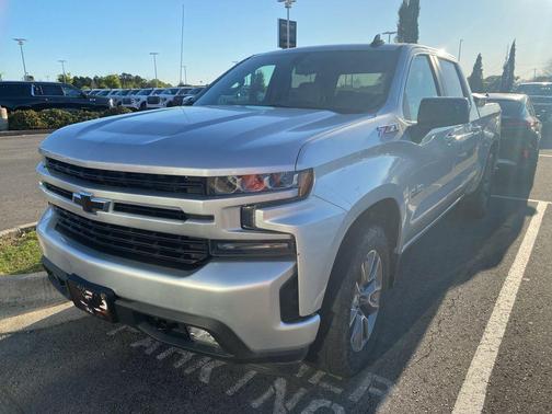 Silver Ice Metallic 2021 Chevrolet Silverado 1500 RST