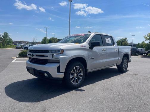 Silver Ice Metallic 2021 Chevrolet Silverado 1500 RST