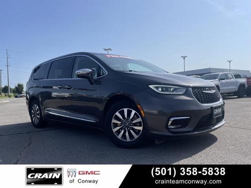 2022 Chrysler Pacifica Hybrid Limited