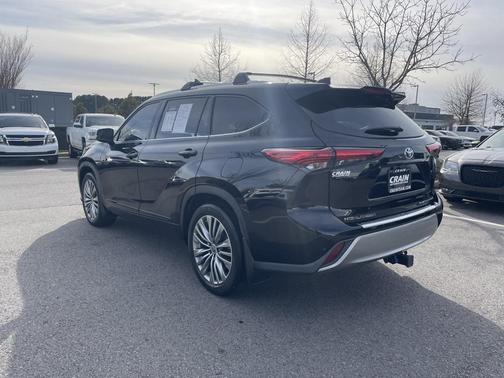2021 Toyota Highlander Platinum
