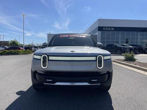 2024 Rivian R1S Adventure