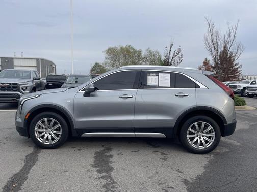 2023 Cadillac XT4 Premium Luxury