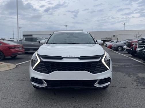 2023 Kia Sportage Hybrid LX