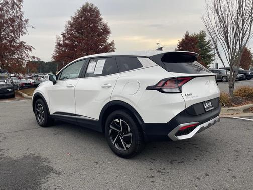 2023 Kia Sportage Hybrid LX