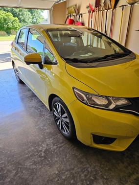 Mystic Yellow Pearl 2017 Honda Fit EX