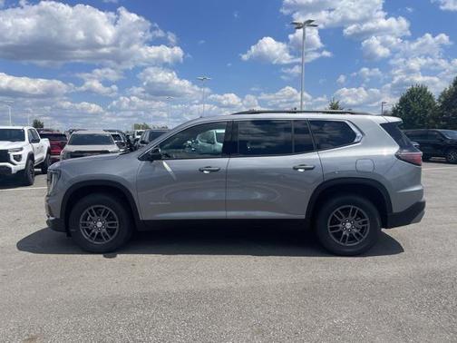 2026 GMC Acadia Elevation FWD