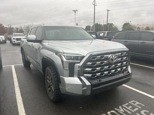 2023 Toyota Tundra Platinum