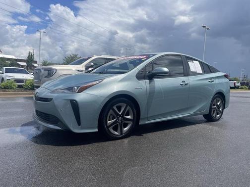 2021 Toyota Prius XLE