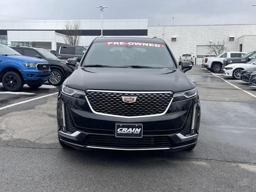 2025 Cadillac XT6 Premium Luxury FWD