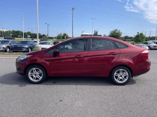 2017 Ford Fiesta SE