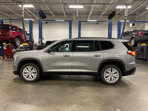 2026 GMC Acadia Elevation FWD