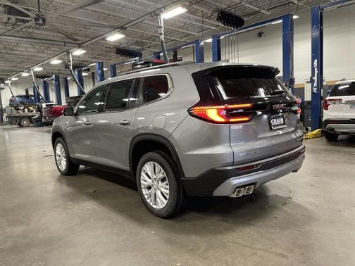 2026 GMC Acadia Elevation FWD