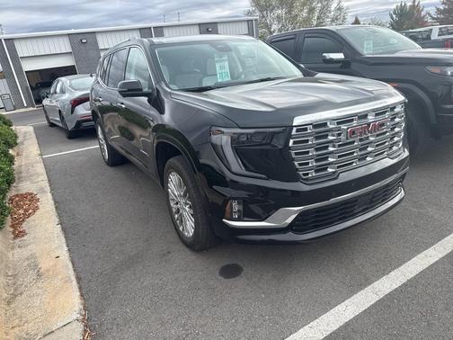 2024 GMC Acadia Denali