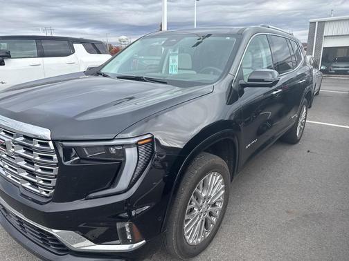 2024 GMC Acadia Denali