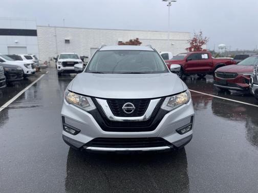 2020 Nissan Rogue SL