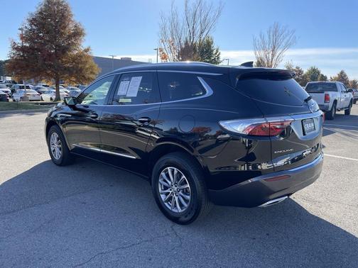 2023 Buick Enclave Essence FWD