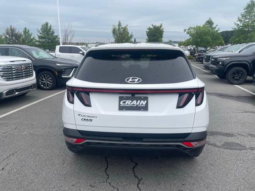 White Pearl 2024 Hyundai TUCSON SEL