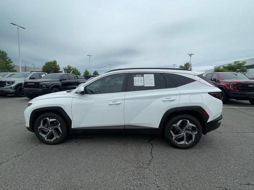 White Pearl 2024 Hyundai TUCSON SEL